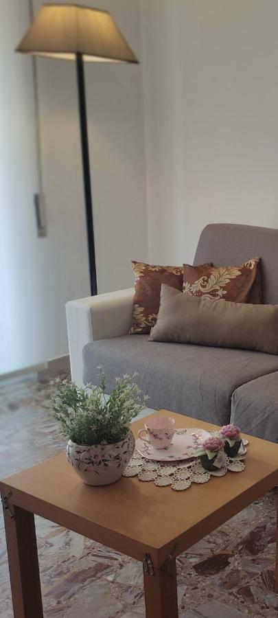 Apartment Delizioso Con Terrazzo In Centro-delicious With Terrace *